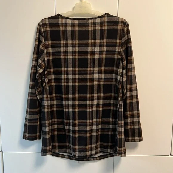 BloomChic Brown Plaid Women's Top NWOT - Picture 6 of 10